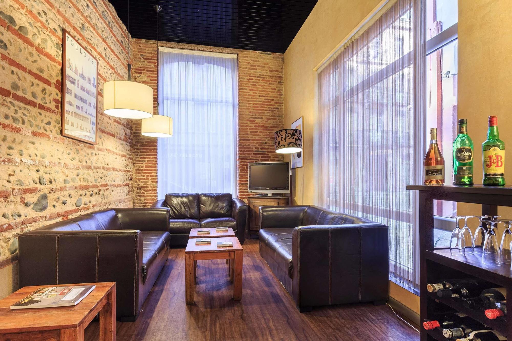 Hotel Innes By Happyculture ตูลูส ภายนอก รูปภาพ